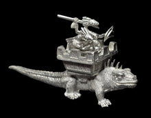 Load image into Gallery viewer, 99-5189:  Gilla Worm Iguanadon
