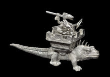 Load image into Gallery viewer, 99-5189:  Gilla Worm Iguanadon
