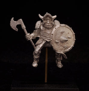 50-0835:  Ogre Cavalryman with Axe and Shield [rider only]