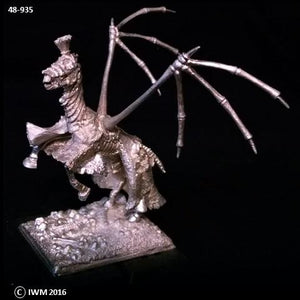 48-0935:  Skeletal Pegasus w/ Carapice