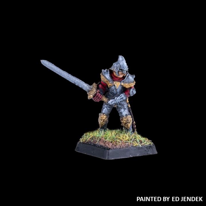 51-0506:  Chaos Acolyte with Greatsword, at Side