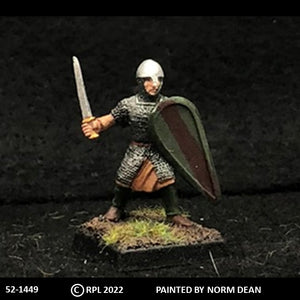 52-1449:  Avalon Men-at-Arms with Sword at Side and Kite Shield, in Chainmail