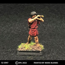 Load image into Gallery viewer, 52-2047:  Hoplite Musician with Horn
